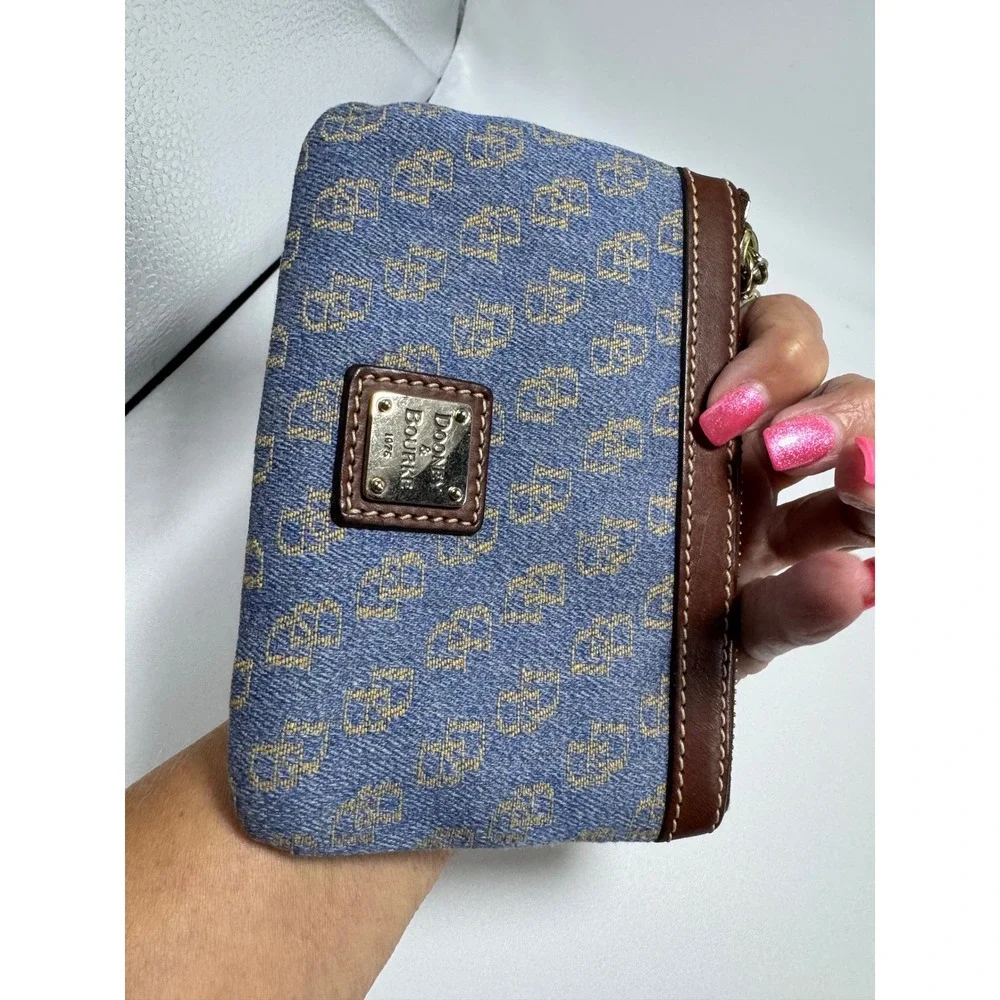 Dooney & Bourke Blue Denim Monogram Wristlet Pouch Brown Leather Trim Logo NWOT